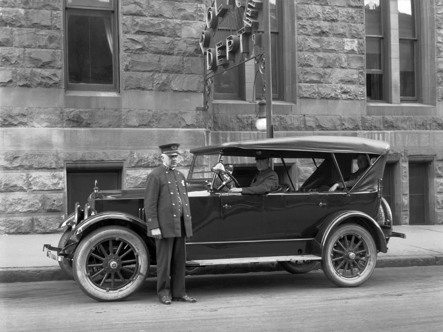  Studebaker Big Six Model EG Touring 1920 года  (фото 1 из 1)